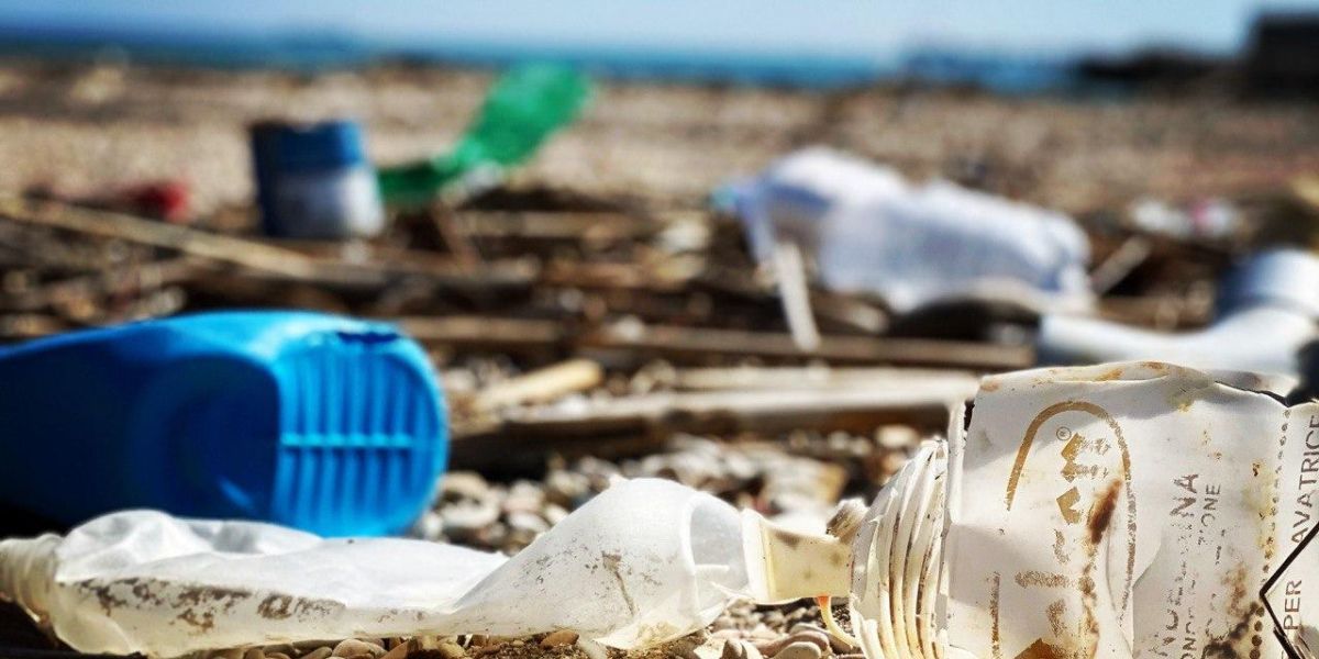 rifiuti nelle spiagge rifiuti nelle spiagge